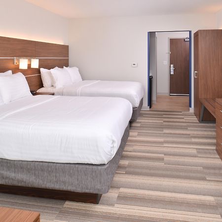 Holiday Inn Express & Suites Omaha Airport By Ihg Carter Lake Exteriör bild