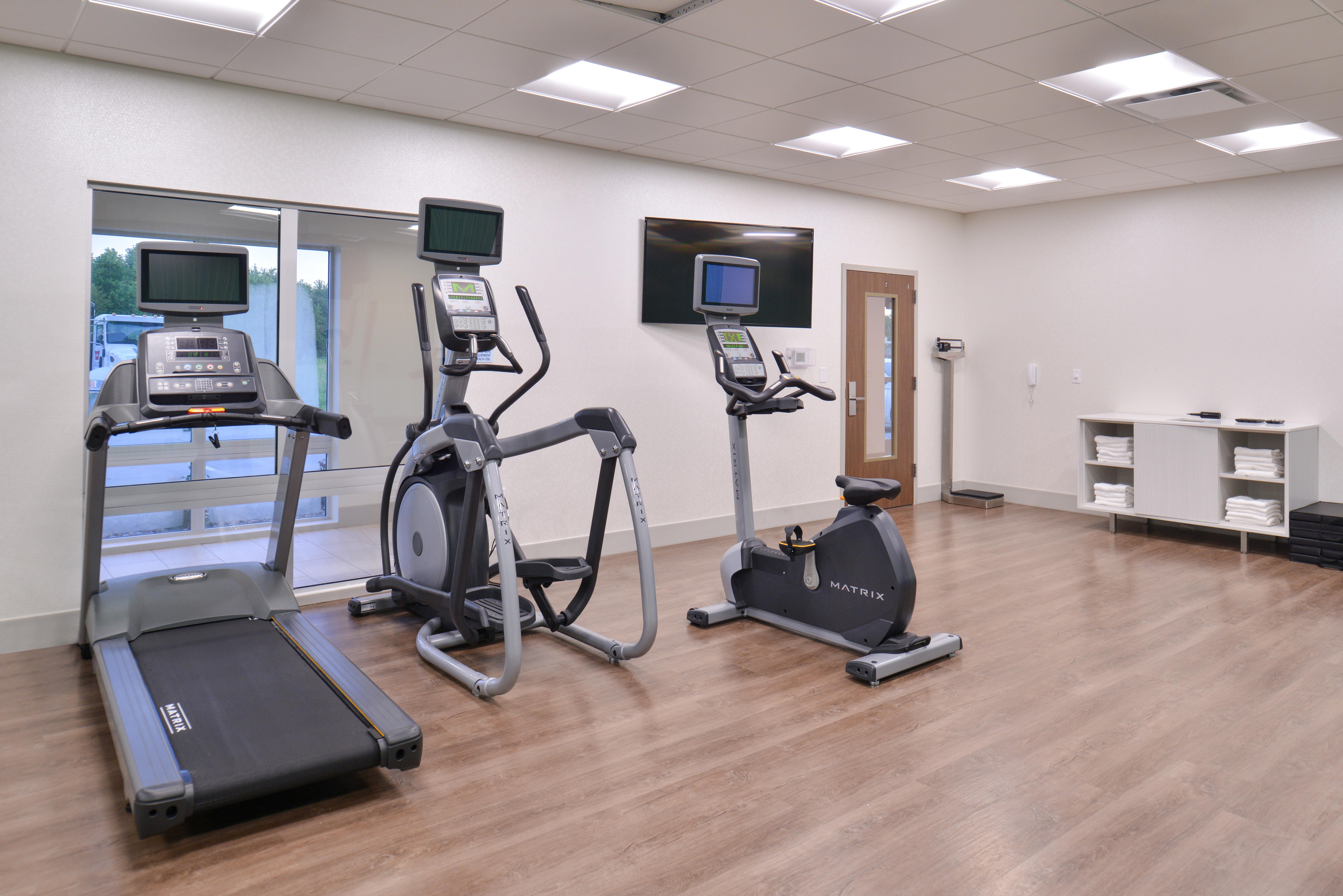 Holiday Inn Express & Suites Omaha Airport By Ihg Carter Lake Exteriör bild