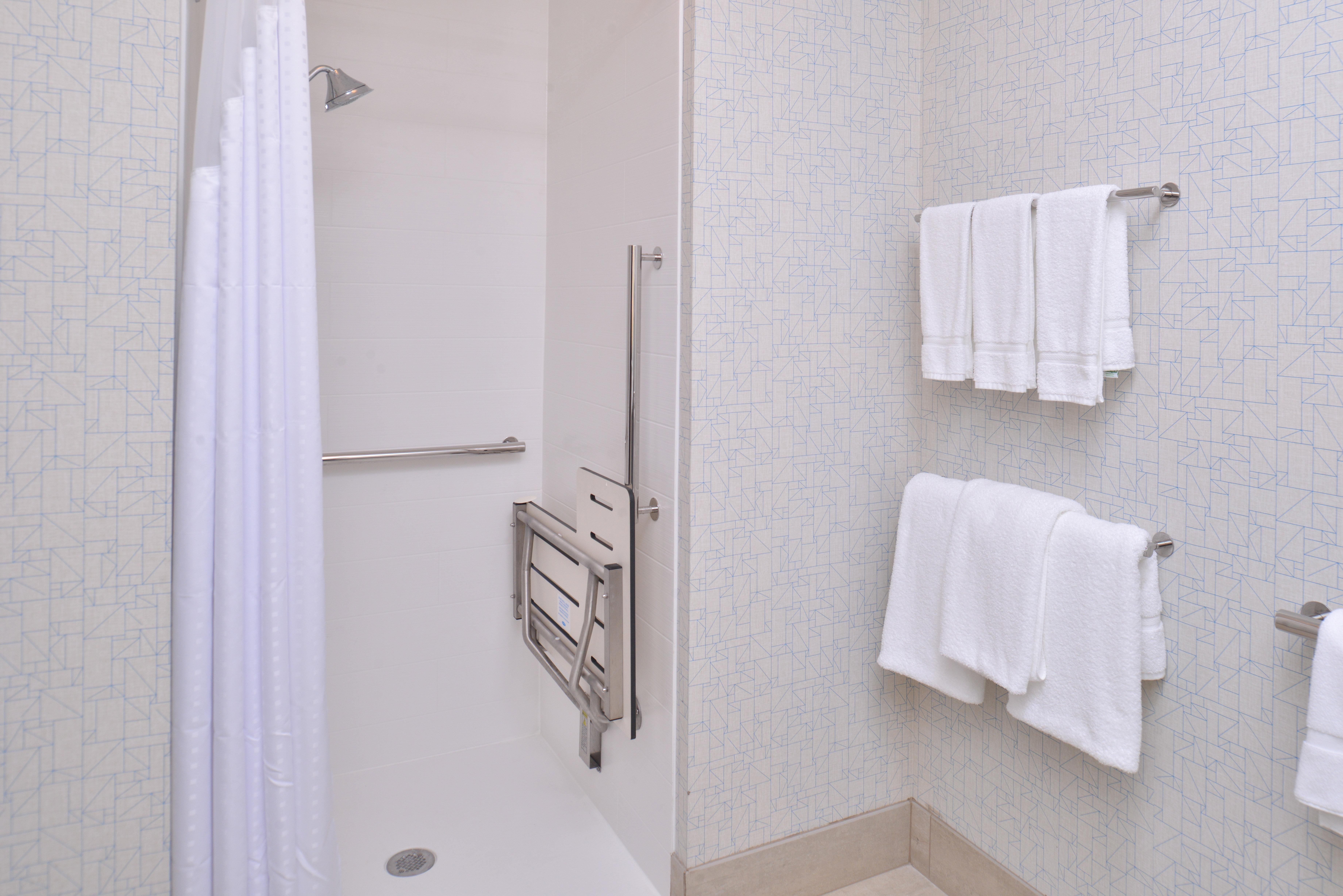 Holiday Inn Express & Suites Omaha Airport By Ihg Carter Lake Exteriör bild