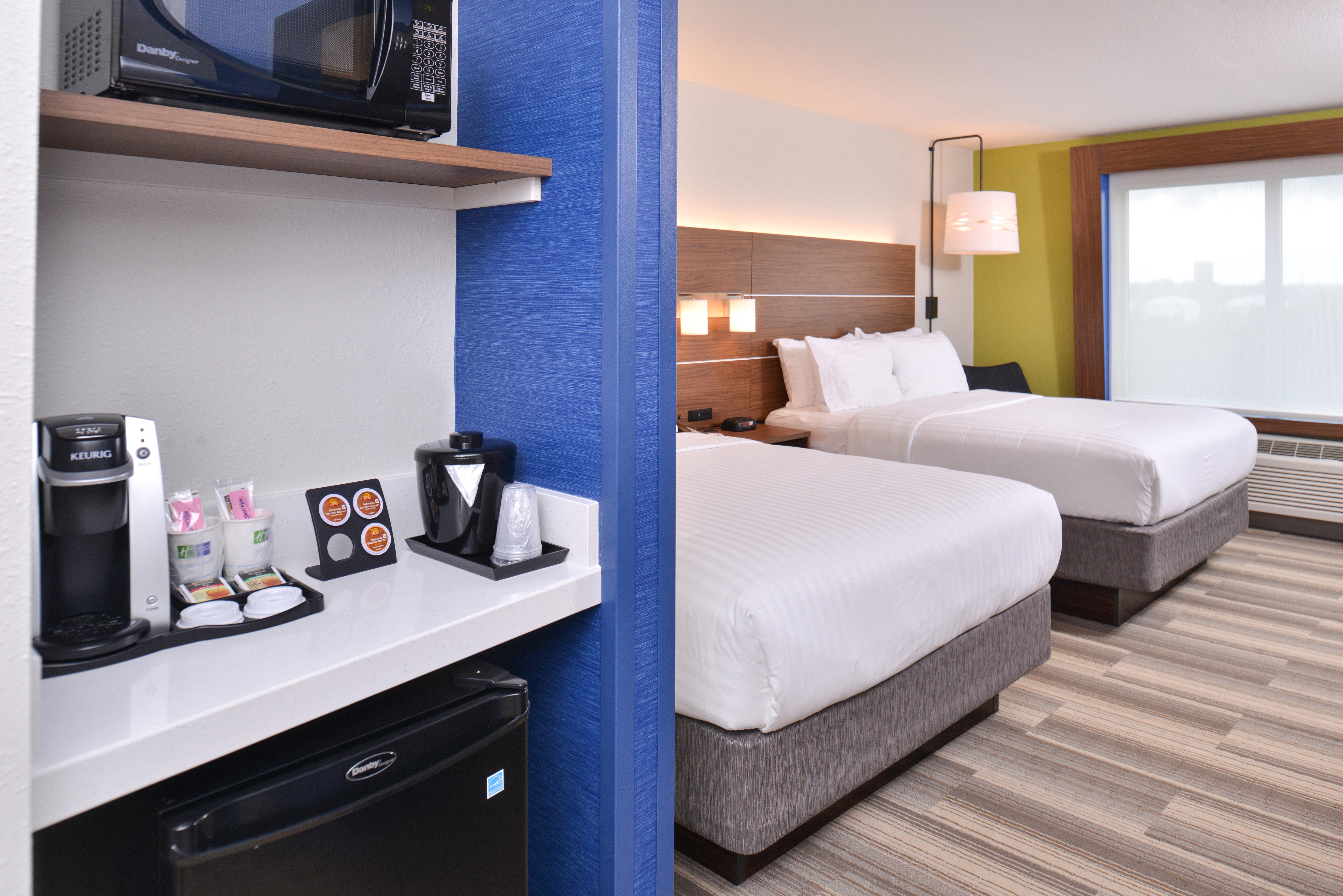 Holiday Inn Express & Suites Omaha Airport By Ihg Carter Lake Exteriör bild