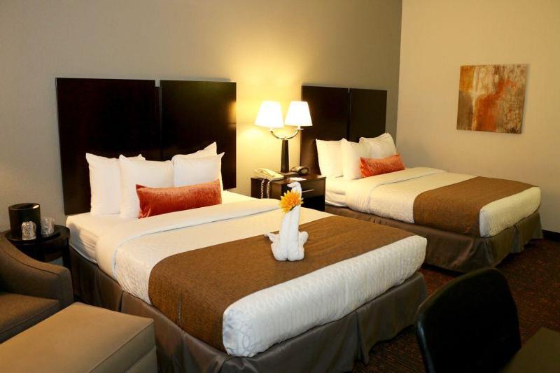 Holiday Inn Express & Suites Omaha Airport By Ihg Carter Lake Exteriör bild